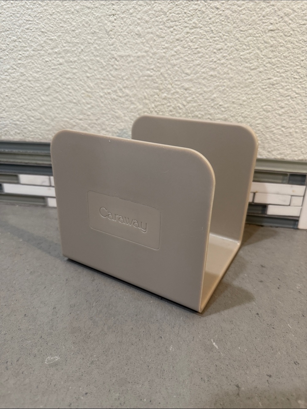 Caraway Magnetic Pot Pan Lid Holder